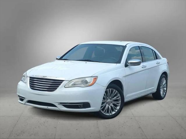 2012 Chrysler 200 Limited for sale in Farmington Hills, MI