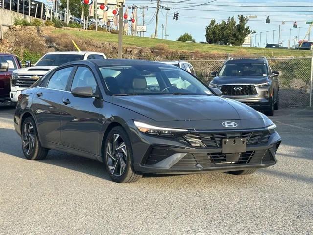 2025 Hyundai Elantra Limited for sale in Knoxville, TN