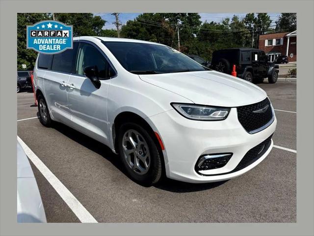 2024 Chrysler Pacifica Limited for sale in St. Louis, MO