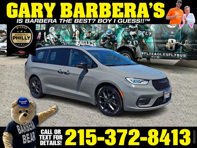 2025 Chrysler Pacifica Limited for sale in Philadelphia, PA