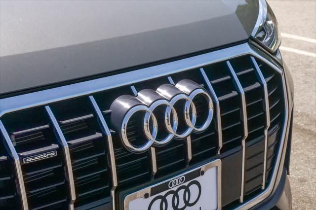 2025 Audi Q3 Premium 45 TFSI S line quattro Tiptronic