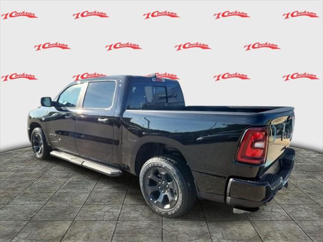 2027 RAM Ram 1500 RAM 1500 EXPRESS CREW CAB 4X4 57 BOX 2027 RAM Ram 1500 RAM 1500 EXPRESS CREW CAB 4X4 57 BOX