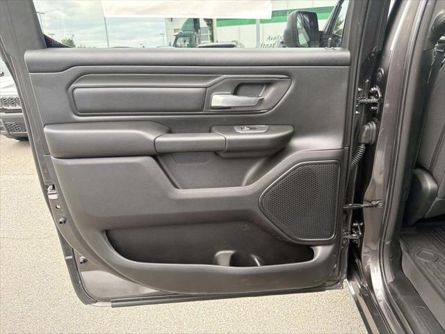 2026 Ram 1500 Warlock Crew Cab 4x4 5'7" Box