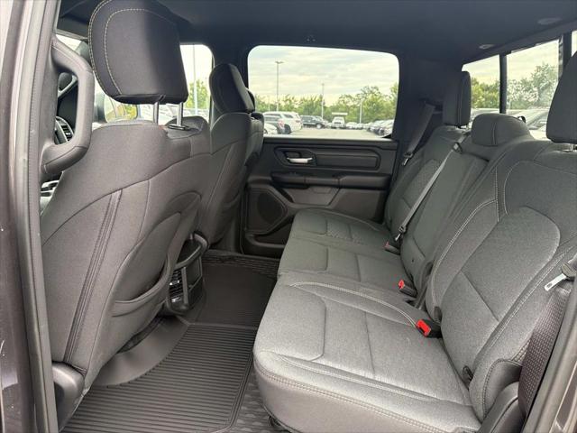2026 Ram 1500 Warlock Crew Cab 4x4 5'7" Box