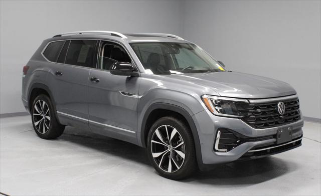 2024 Volkswagen Atlas 2.0T SEL Premium R-Line for sale in Groveport, OH