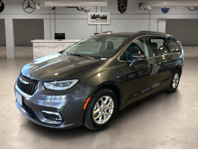 2022 Chrysler Pacifica Touring L for sale in Inglewood, CA
