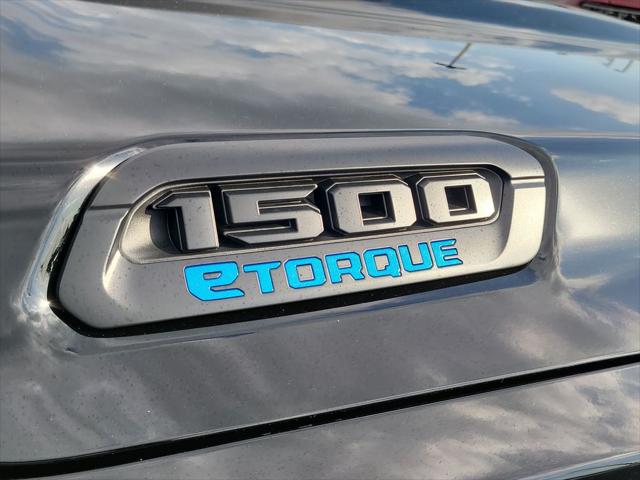 2026 Ram 1500 Tradesman Crew Cab 4x4 57 Box