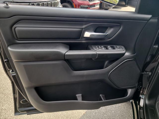 2026 Ram 1500 Tradesman Crew Cab 4x4 57 Box