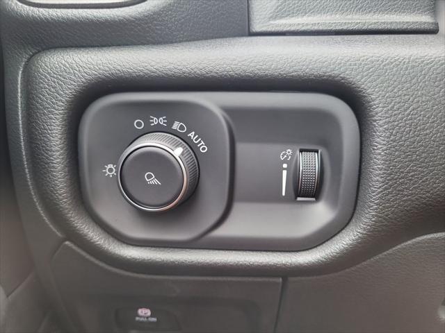 2026 Ram 1500 Tradesman Crew Cab 4x4 57 Box