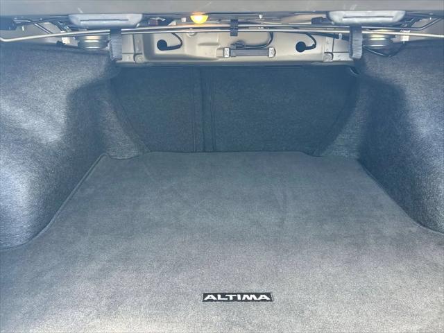 2025 Nissan Altima SV FWD