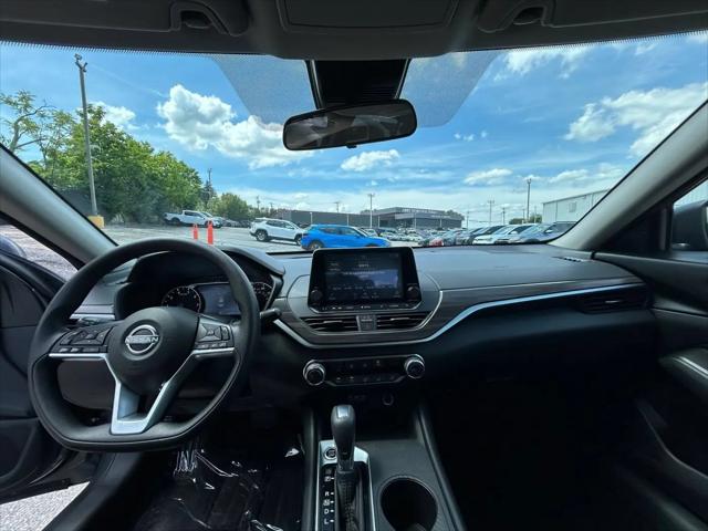 2025 Nissan Altima SV FWD