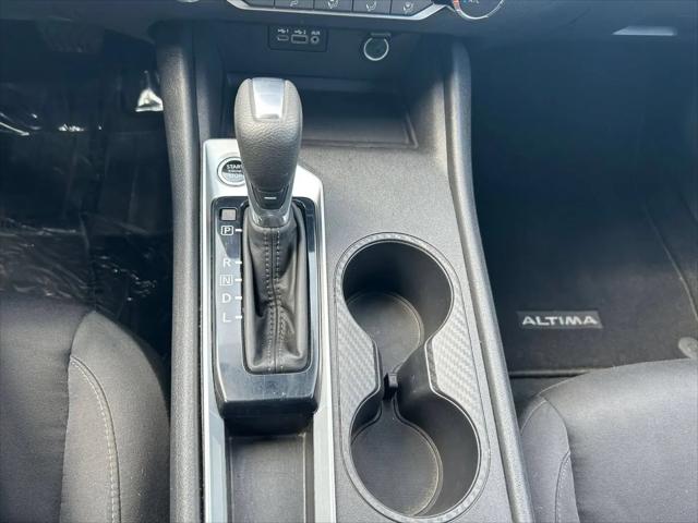 2025 Nissan Altima SV FWD
