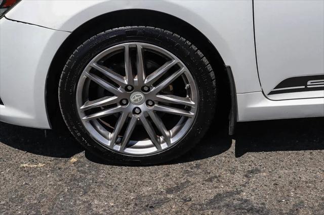 2013 Scion tC Base