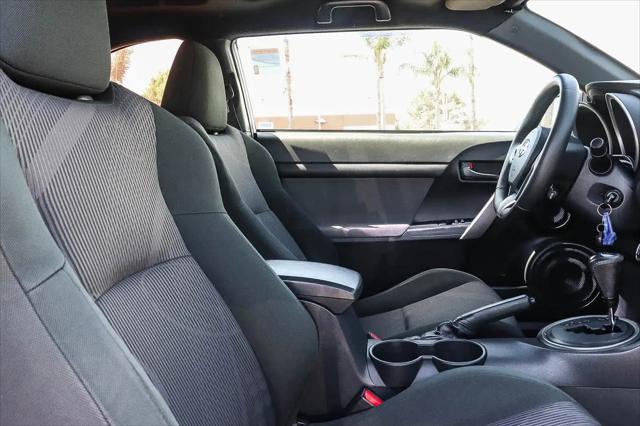 2013 Scion tC Base