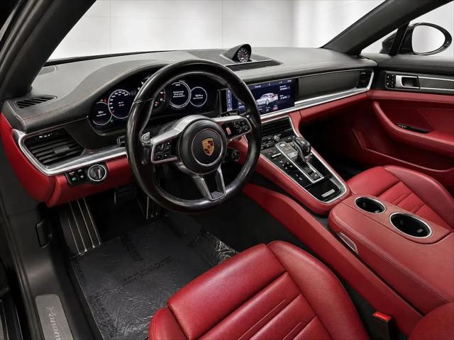 2020 Porsche Panamera GTS