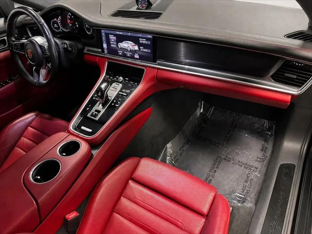2020 Porsche Panamera GTS