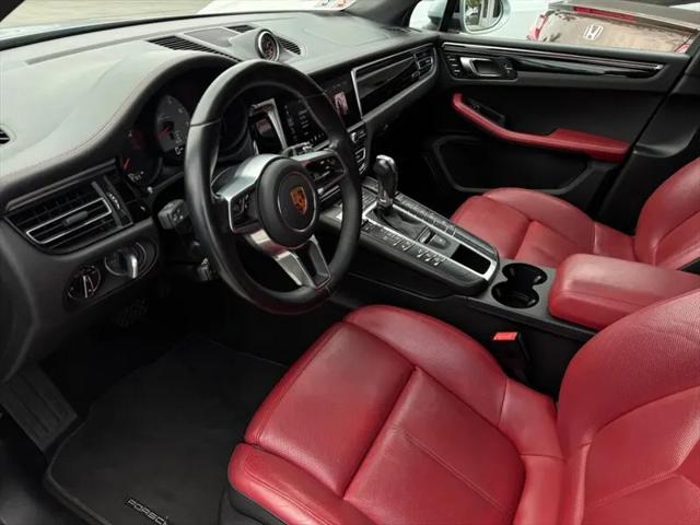 2021 Porsche Macan S
