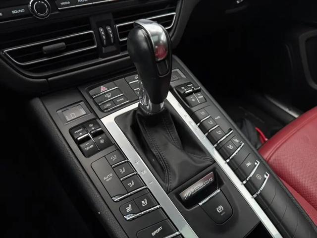 2021 Porsche Macan S