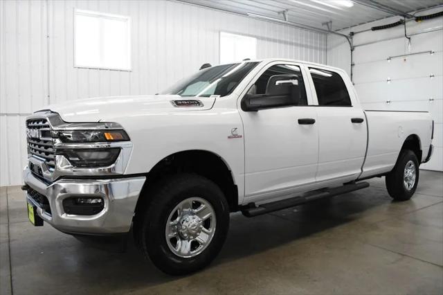 2026 Ram 3500 Tradesman Crew Cab 4x4 8 Box