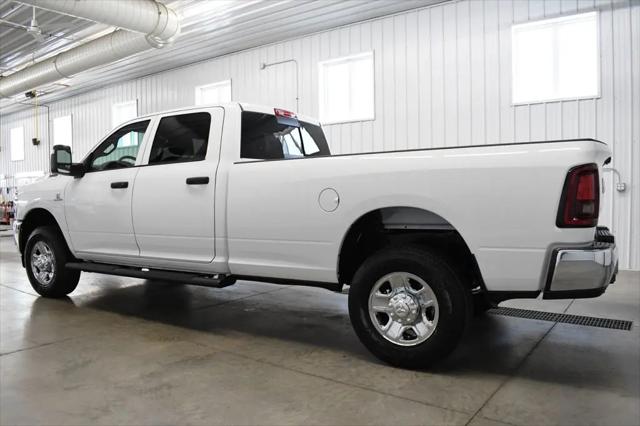 2026 Ram 3500 Tradesman Crew Cab 4x4 8 Box