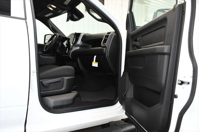2026 Ram 3500 Tradesman Crew Cab 4x4 8 Box
