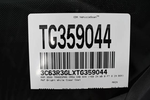 2026 Ram 3500 Tradesman Crew Cab 4x4 8 Box