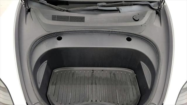 2022 Tesla Model 3 Rear-Wheel Drive