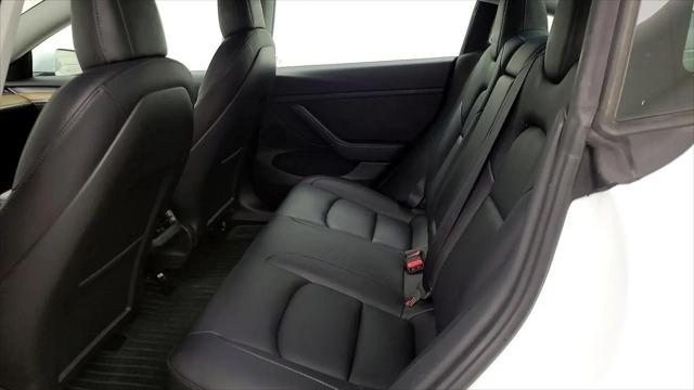 2022 Tesla Model 3 Rear-Wheel Drive
