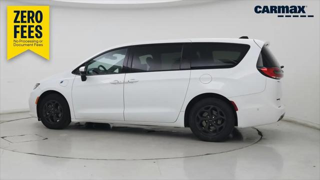 2023 Chrysler Pacifica Hybrid Touring L for sale near Columbus, OH