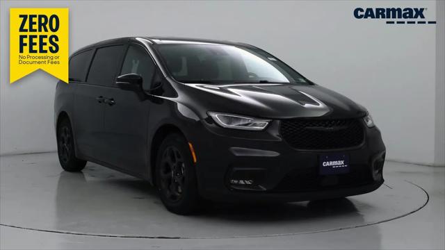 2023 Chrysler Pacifica Hybrid Touring L for sale in Sicklerville, NJ
