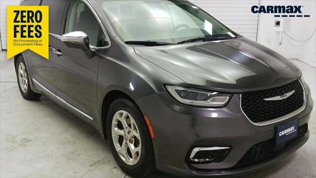 2022 Chrysler Pacifica Limited for sale in Urbandale, IA