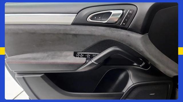 2017 Porsche Cayenne GTS