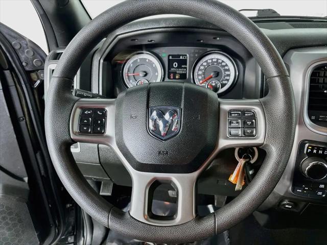 2024 Ram 1500 Classic Warlock Crew Cab 4x4 57 Box
