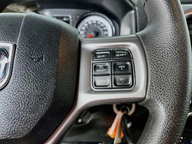 2024 Ram 1500 Classic Warlock Crew Cab 4x4 57 Box