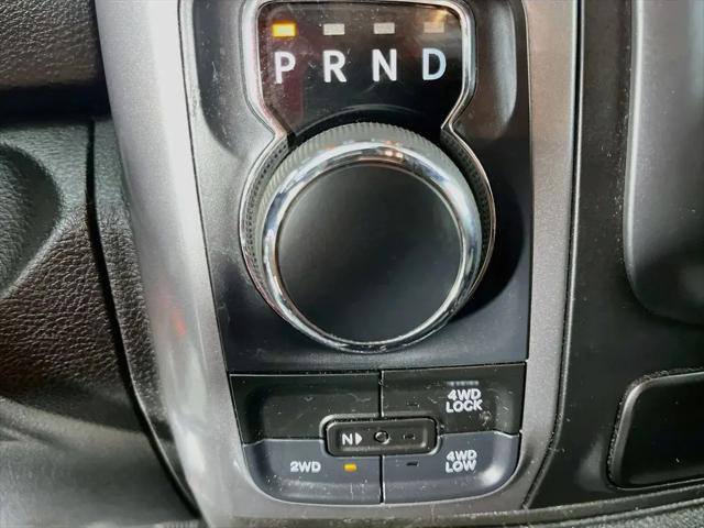 2024 Ram 1500 Classic Warlock Crew Cab 4x4 57 Box