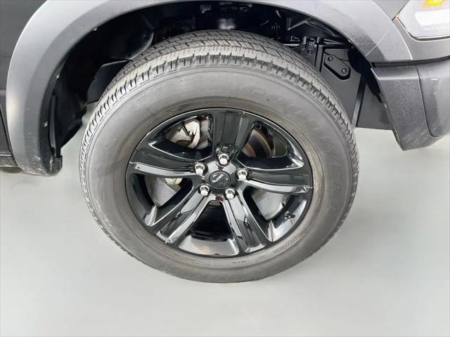2024 Ram 1500 Classic Warlock Crew Cab 4x4 57 Box