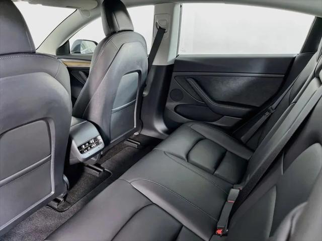 2022 Tesla Model 3 Long Range Dual Motor All-Wheel Drive