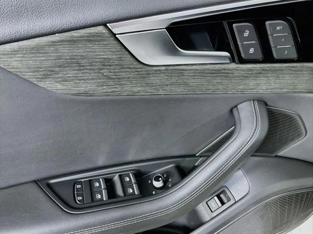 2023 Audi A4 Premium Plus 45 TFSI S line quattro S tronic
