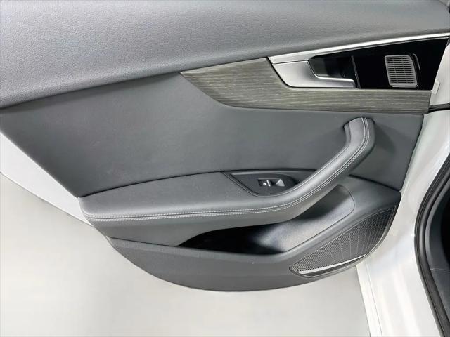 2023 Audi A4 Premium Plus 45 TFSI S line quattro S tronic