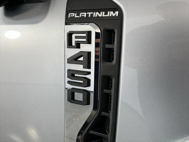 2024 Ford F-450 Platinum