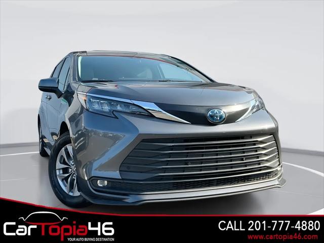 2025 Toyota Sienna XLE for sale in Elmwood Park, NJ