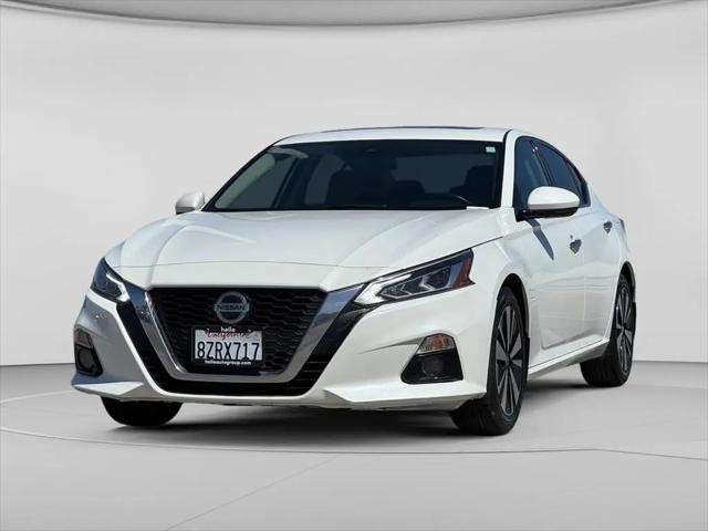 2022 Nissan Altima SL FWD