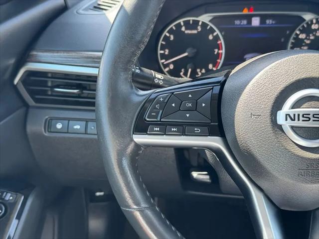 2022 Nissan Altima SL FWD