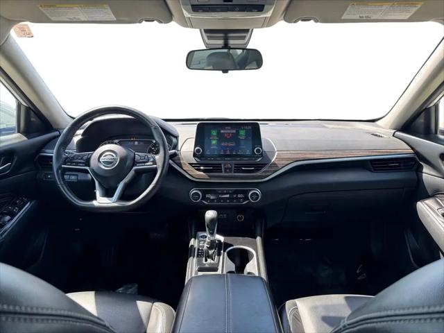 2022 Nissan Altima SL FWD