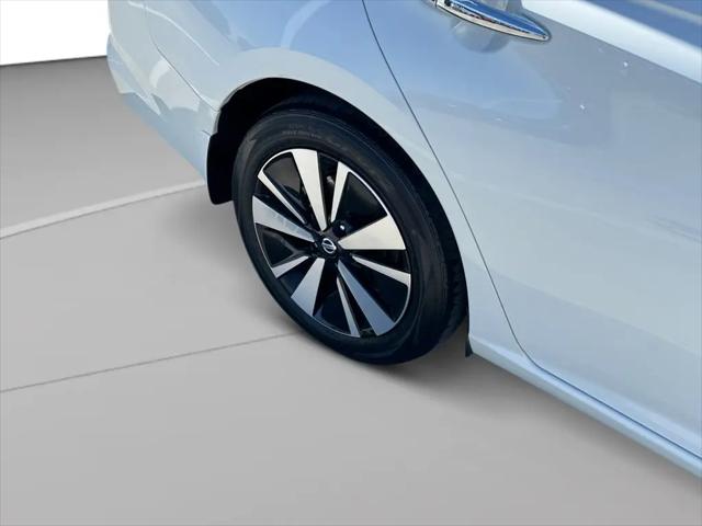 2022 Nissan Altima SL FWD