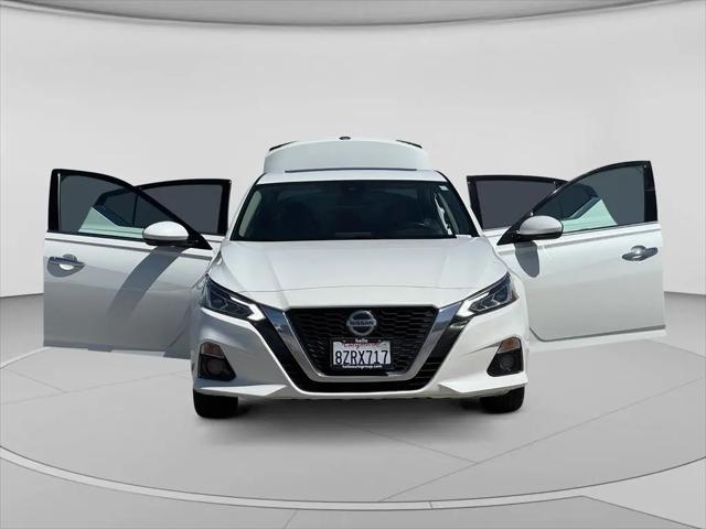 2022 Nissan Altima SL FWD