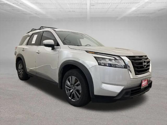2023 Nissan Pathfinder SV 4WD