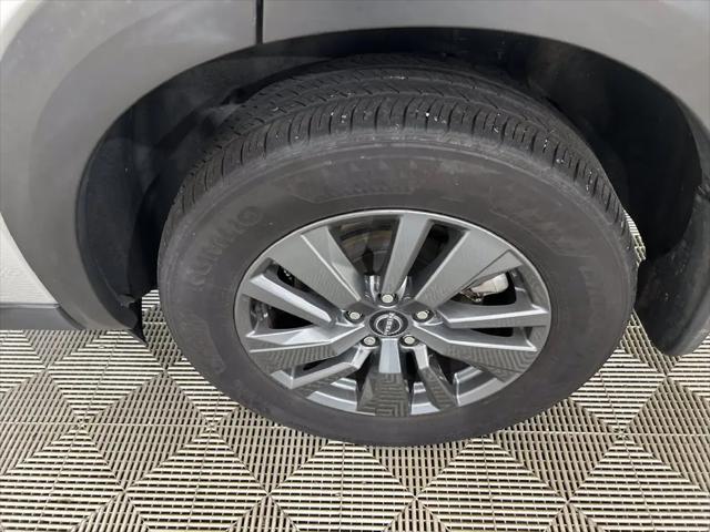 2023 Nissan Pathfinder SV 4WD