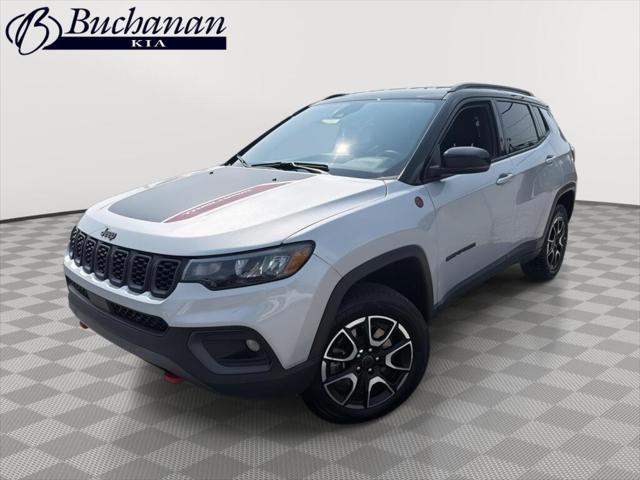 2025 Jeep Compass Trailhawk 4x4