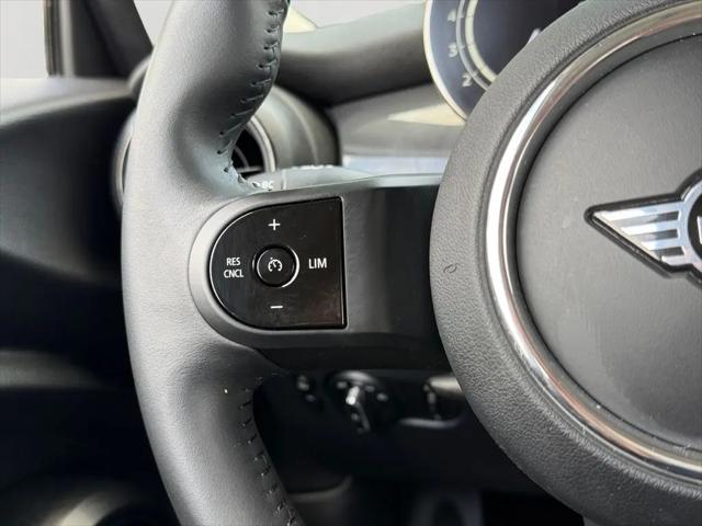 2024 MINI Hardtop Cooper